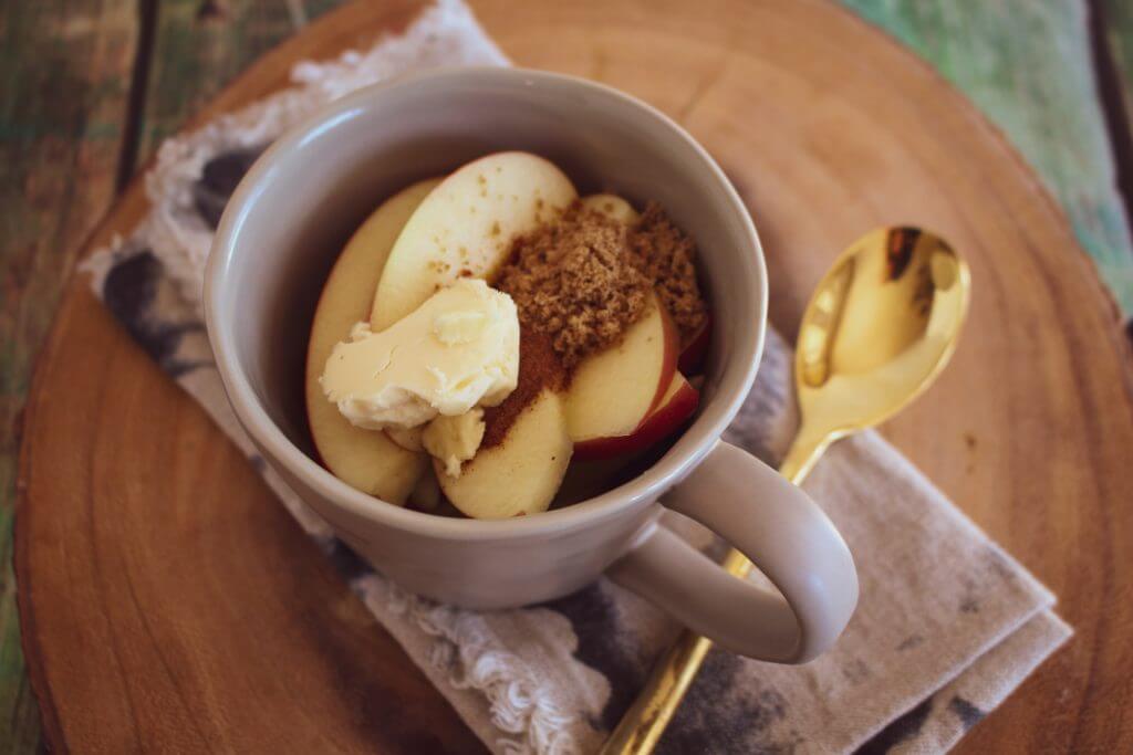 Vegan Caramel Apple Microwave Mug