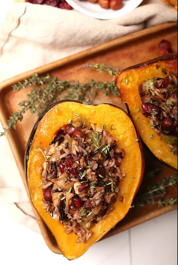 35 ESSENTIAL Plant-Based Thanksgiving Entrée Recipes