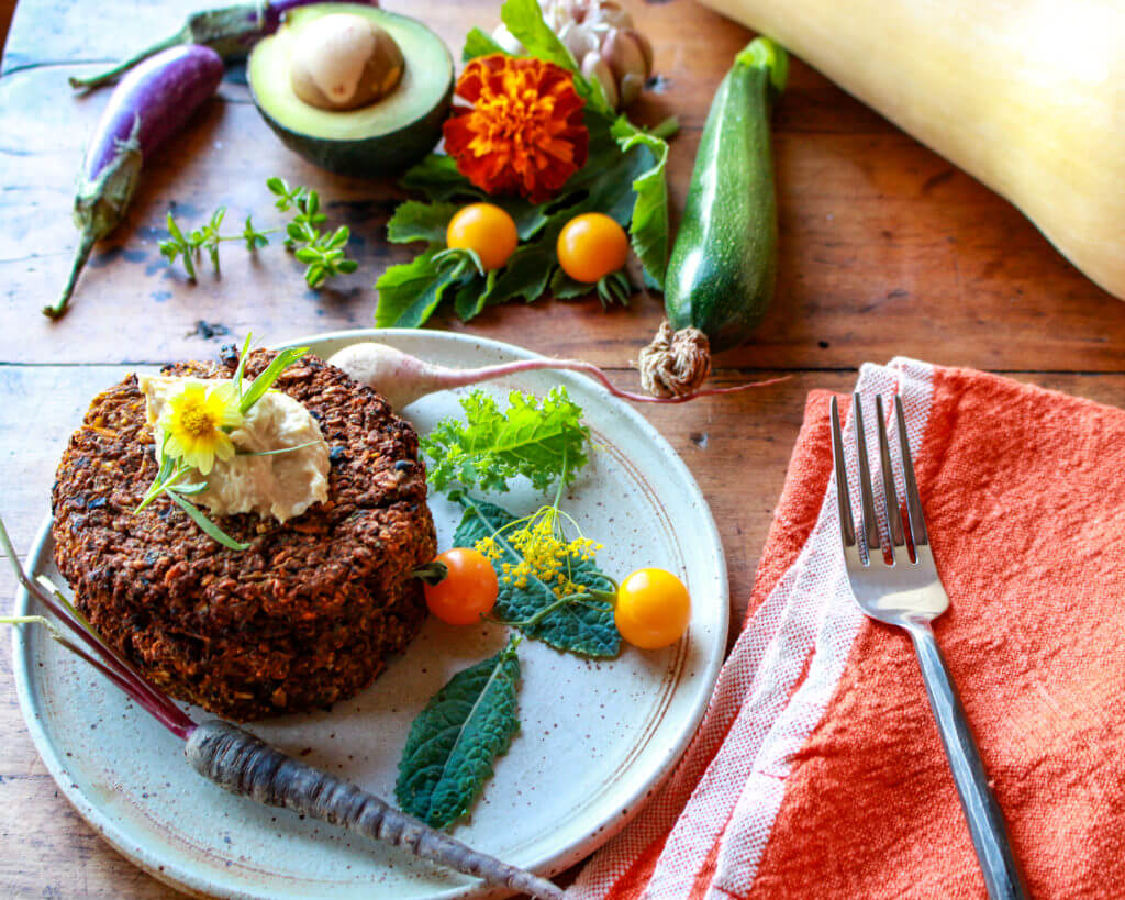 Spicy Pumpkin Black Bean Burgers