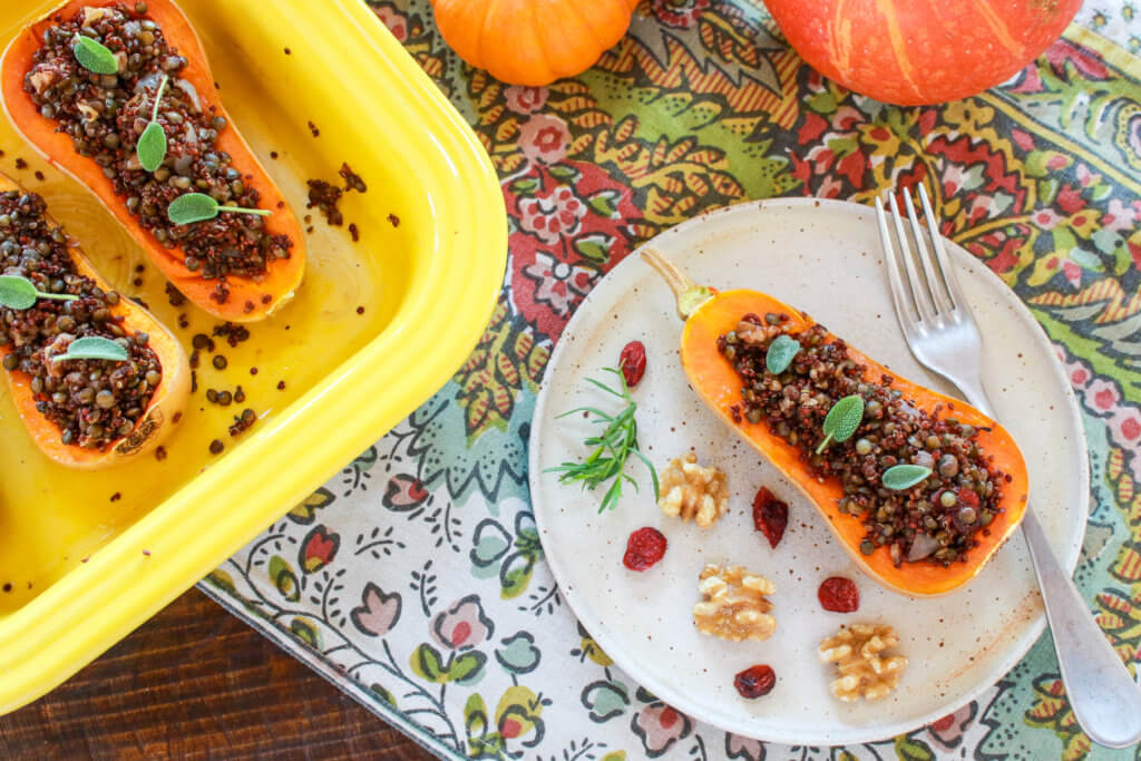 How to Plan a Delicious Thanksgiving Without Turkey (or Any Meat!)