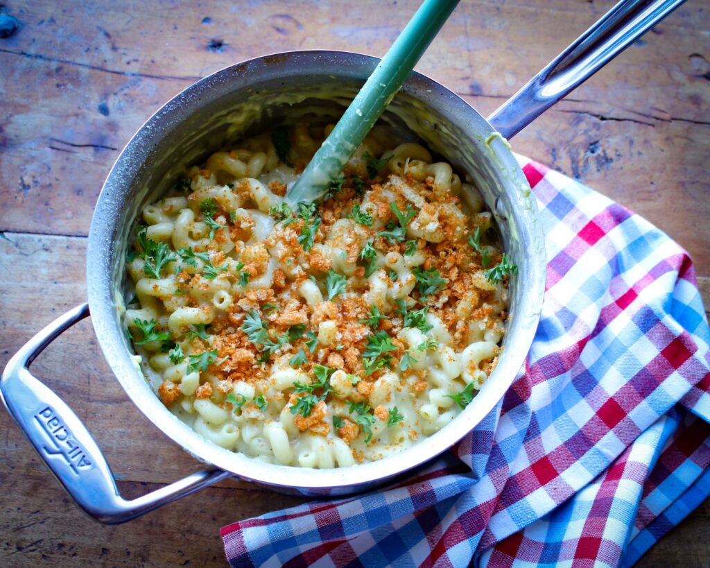 BEST One-Pot Vegan Mac & Cheese